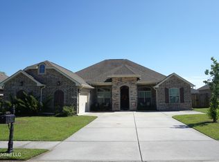 3075 Rue Michelle Rd, Diberville, MS 39540