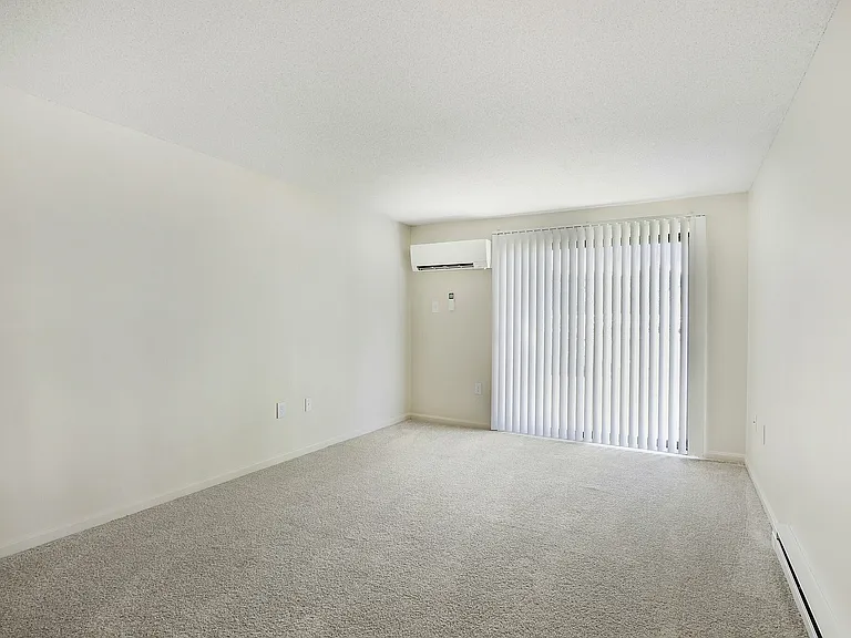 33-web-or-mls-Plantation St-S2708-025