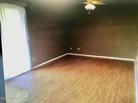 4th image of 4064 W Desert Cove Ave