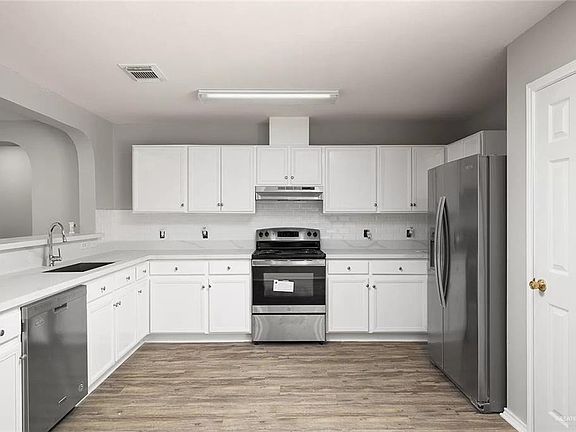 5th image of 2020 Andrea Ave