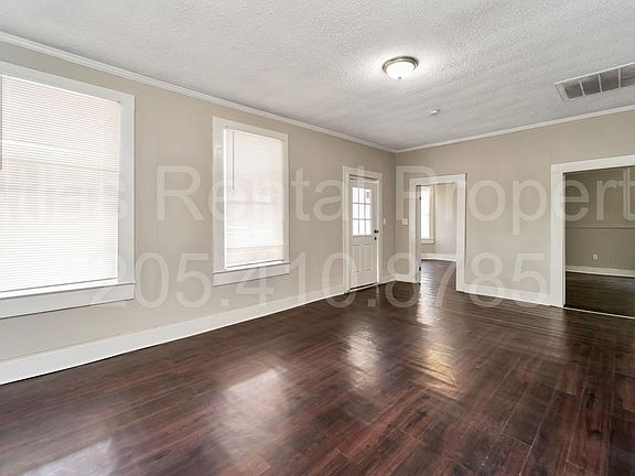 5th image of 3205 29th St