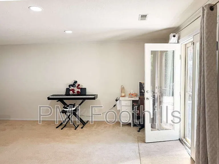 9318 W Coal Mine Ave — Photo 13
