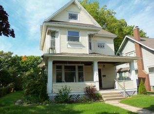405 N Rath Ave, Ludington, MI 49431