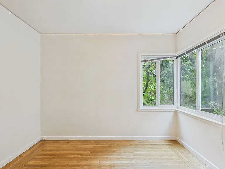 1148 Norwood Ave, Oakland, CA 94610 — Photo 5