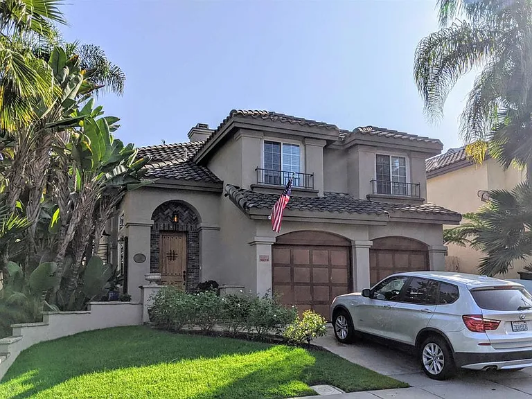 4381 Corte De La Fonda — Photo 1