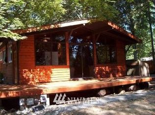 1451 S Ridge Dr, Camano Island, WA 98282