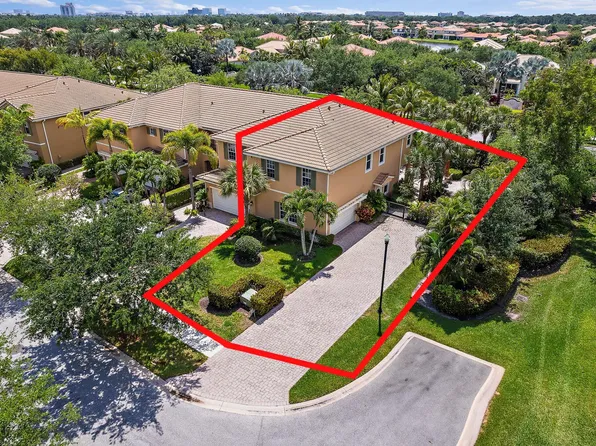 4851 Cadiz Circle, Palm Beach Gardens, FL 33418