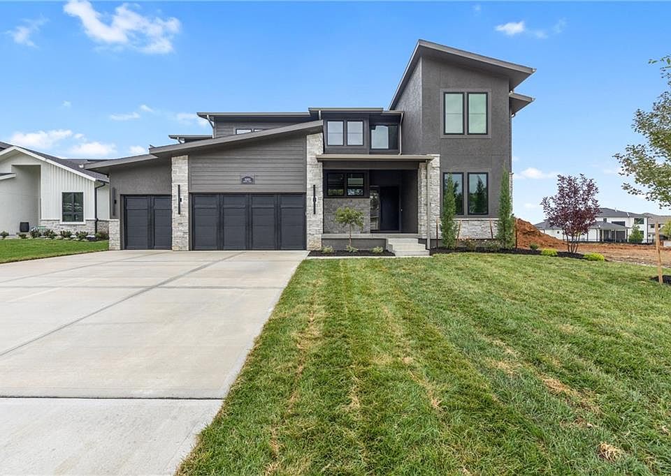 16805 Parkhill St, Overland Park, KS 66221 | Zillow