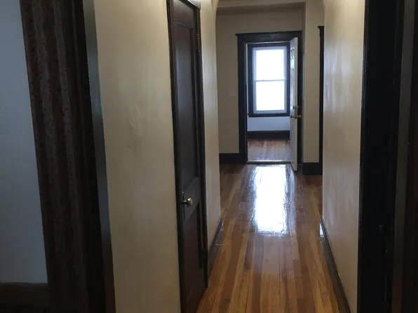 30 Henry Ave Floor 3, Lynn, MA 01902