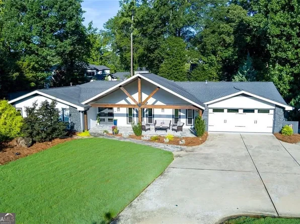 343 Indian Hills Trl, Marietta, GA 30068