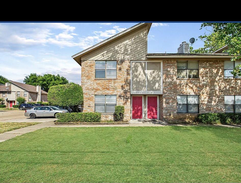 1st image of 3089 W Sycamore Cir #3089