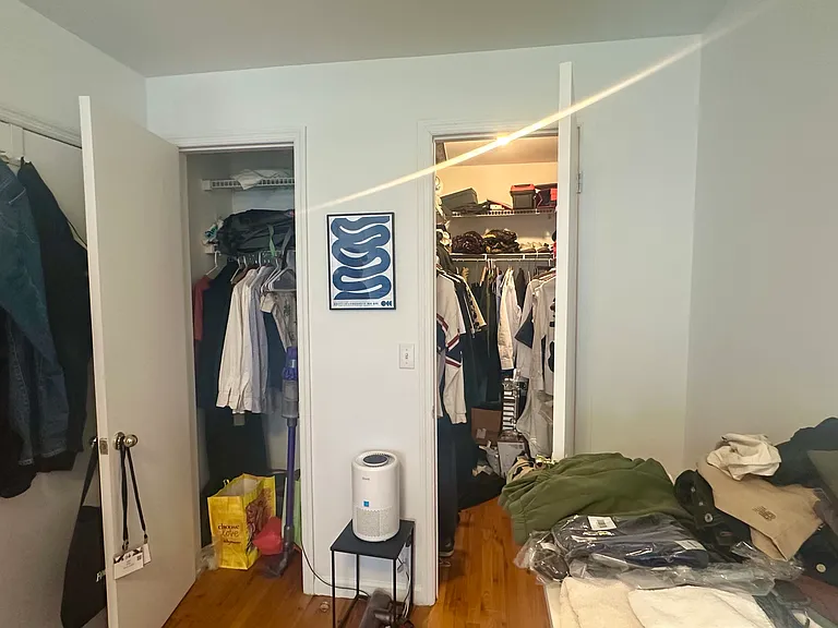 422 E 10th St #5F — Photo 7