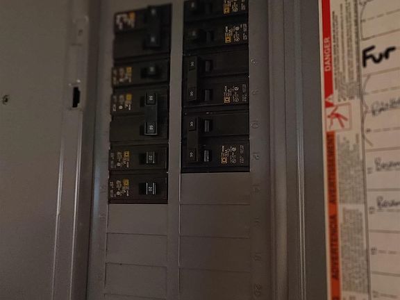 5th image of 1428 Asbury Ave