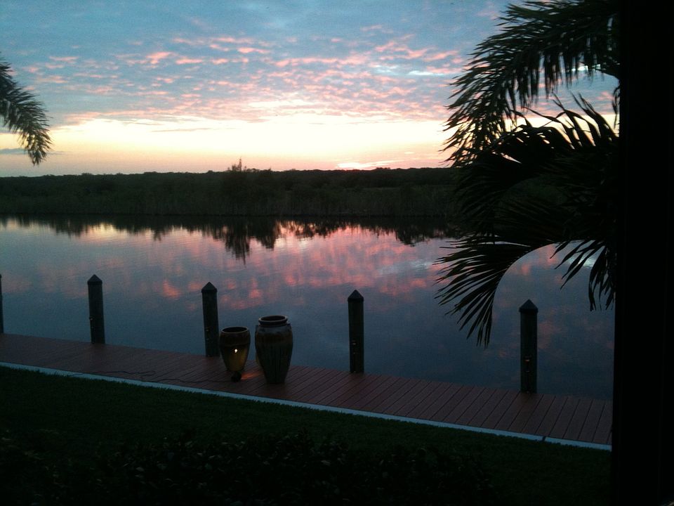 1st image of 3408 Surfside Blvd