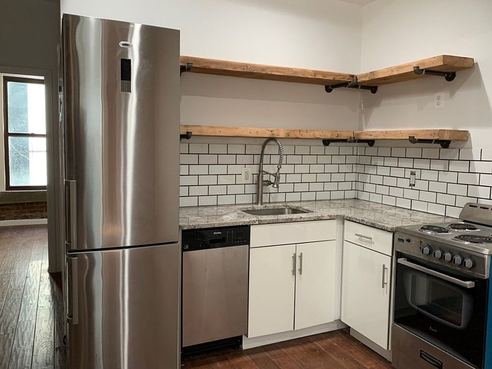 1st image of 223 Madison St APT 15