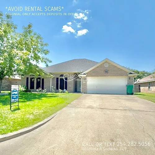 2032 Stonehenge Dr Photo 1