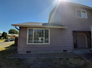 603 S 49th Pl, Springfield, OR 97478