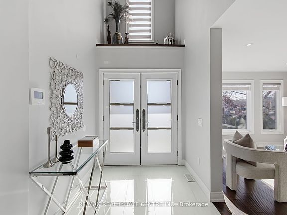 5th image of 5121 Creditview Rd