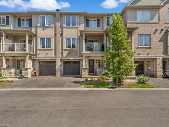 215 Dundas St E #27, Hamilton, ON L8B 0X1