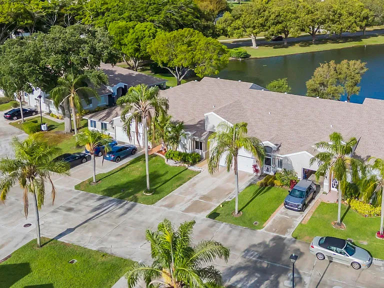 9130 Vineland Ct #C — Photo 56