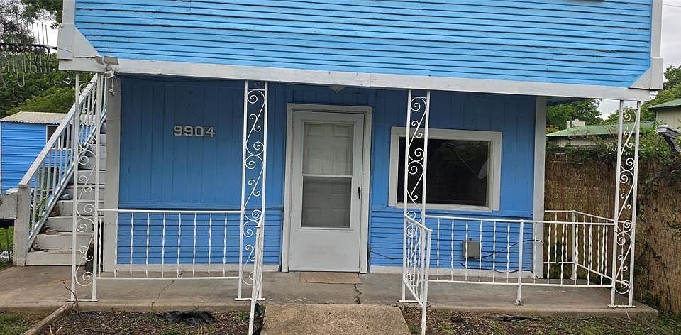 1st image of 9904 Country Rd #3622