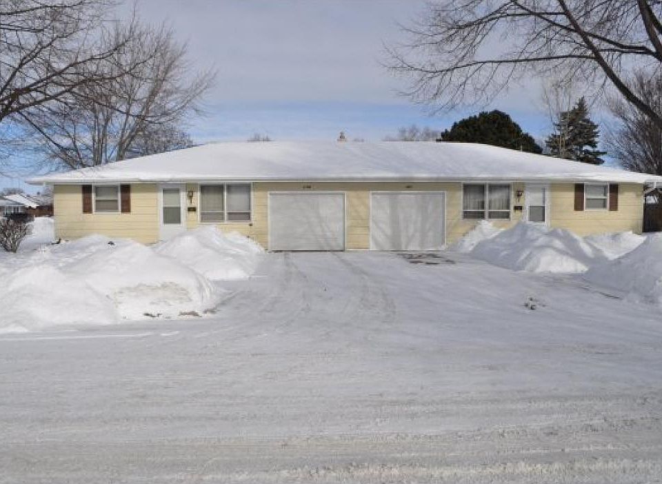 1st image of 1703 Cypress Ln