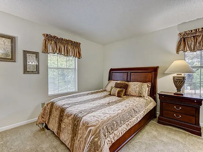 Main Bedroom-Classic Unit