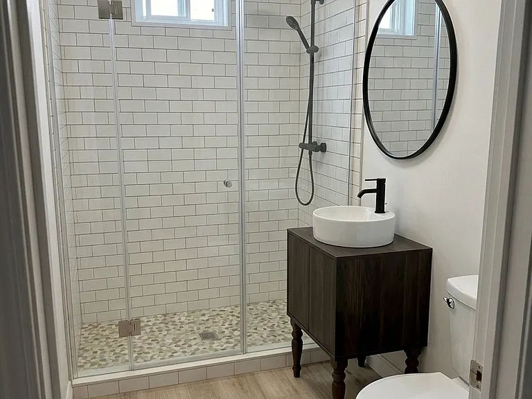 44 Cottage Park Rd #1 — Photo 2
