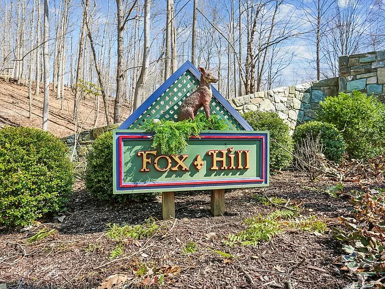 Welcome to Fox Hill