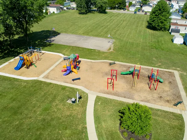 1250 Strandwyck Dr, Monroe, MI 48161