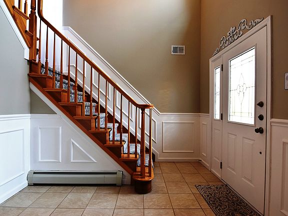 Entry Foyer