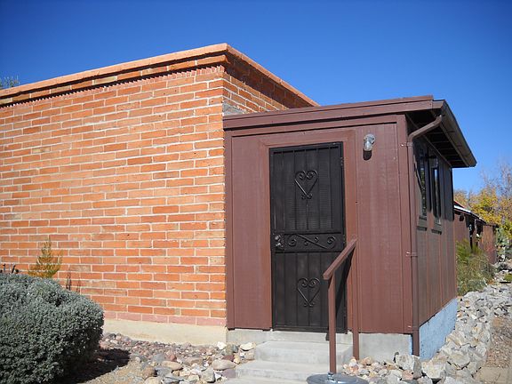 2nd image of 365 S La Canada Dr