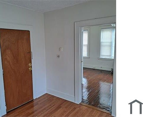 4th image of 106 Girard Ave #2