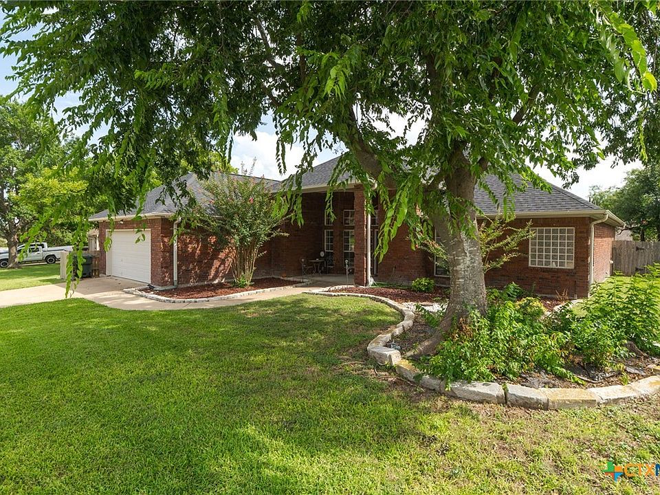 1st image of 3807 Whispering Oaks