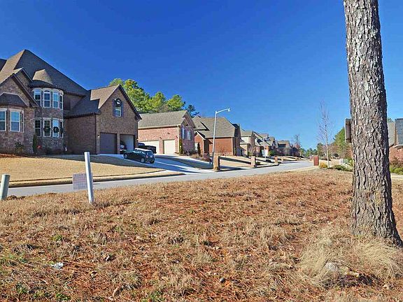 5th image of 2527 Woodhurst Dr SE