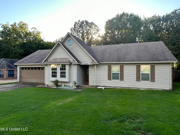 5557 Ingleside Dr, Horn Lake, MS 38637
