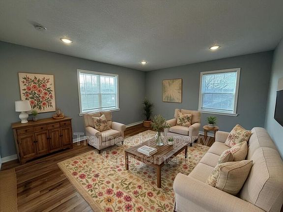 3rd image of 300 E Gregory Blvd #3