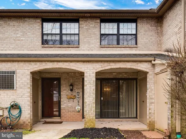 35 Providence Forge Rd, Royersford, PA 19468