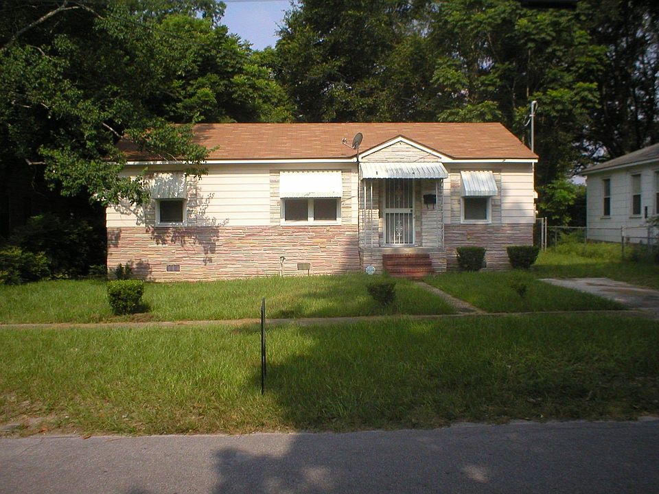 1st image of 8028 Delaware Ave