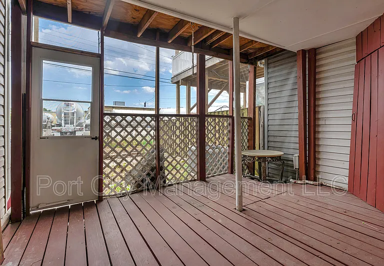1465 Stevenson St — Photo 21