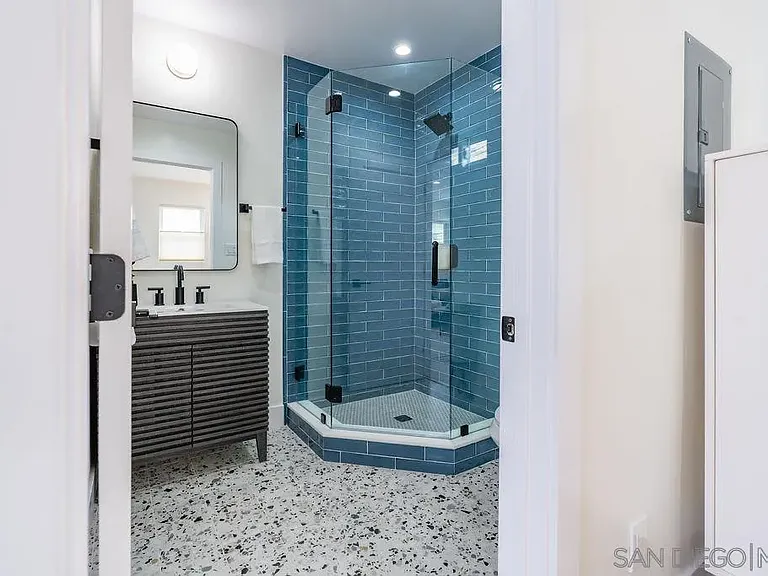 725 Pennsylvania Ave #731 — Photo 14
