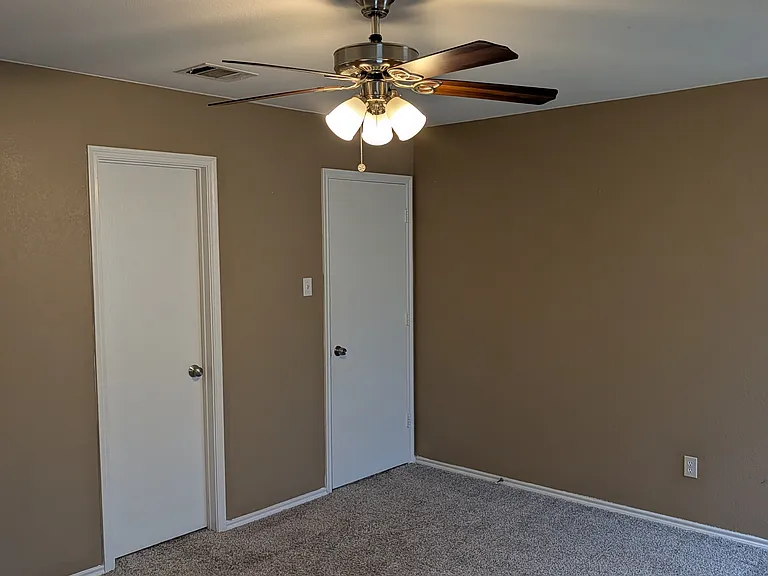 9949 Sparrow Hawk Ln — Photo 12