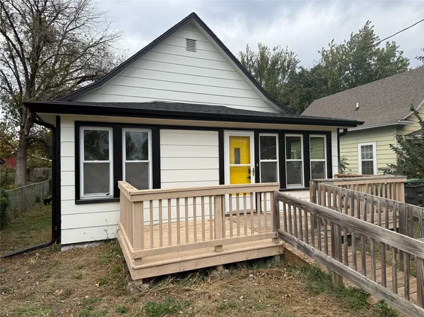 2050 E Grand Ave, Des Moines, IA 50317