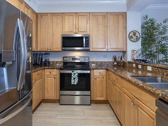 4th image of 60 Surfview Dr APT 509