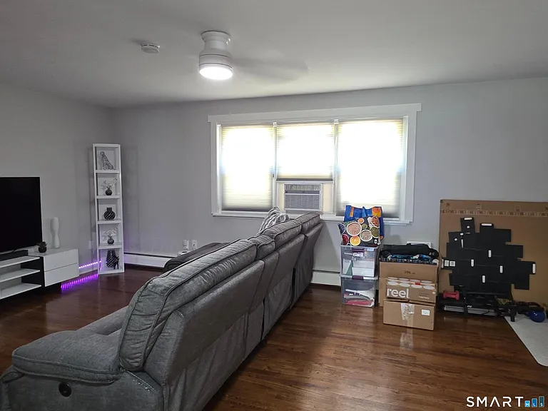500 Oak Ave #21 — Photo 9
