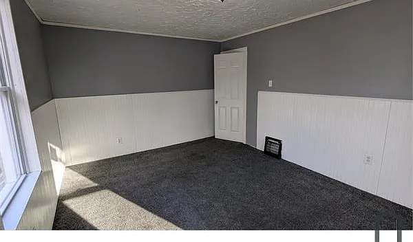 248 Arch St — Photo 27