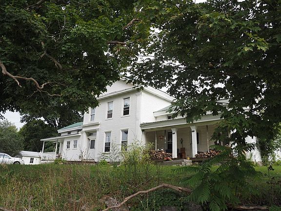 3rd image of 189 Currytown Rd