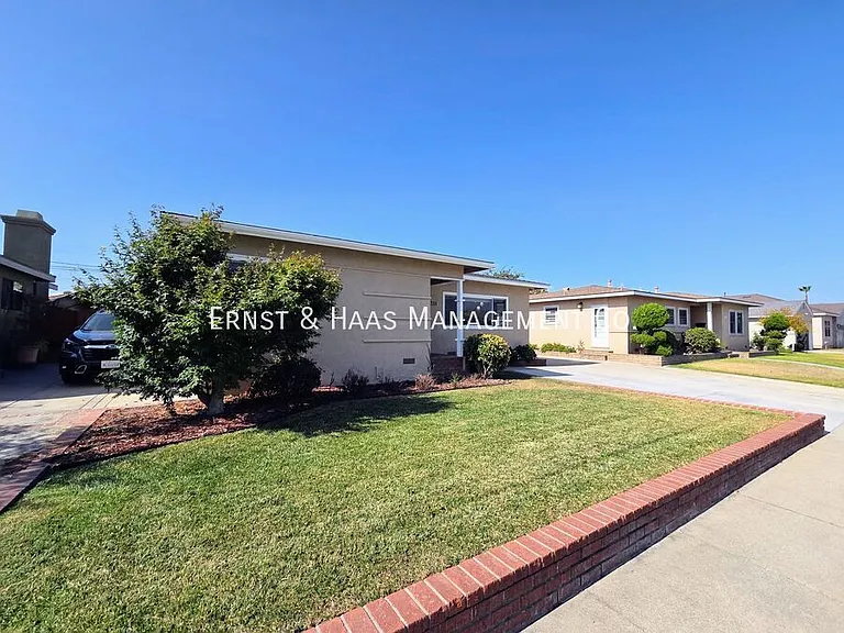 6328 Bigelow St — Photo 1