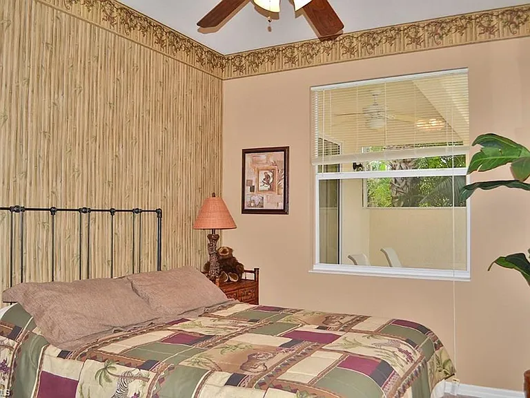 4007 Recreation Ln — Photo 1