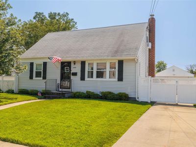 3344 1st Street, Oceanside, NY, 11572